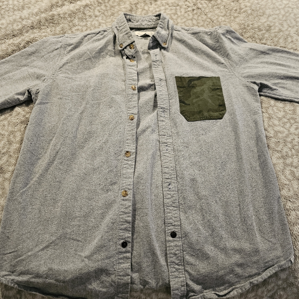 Sovereign Code Button Up